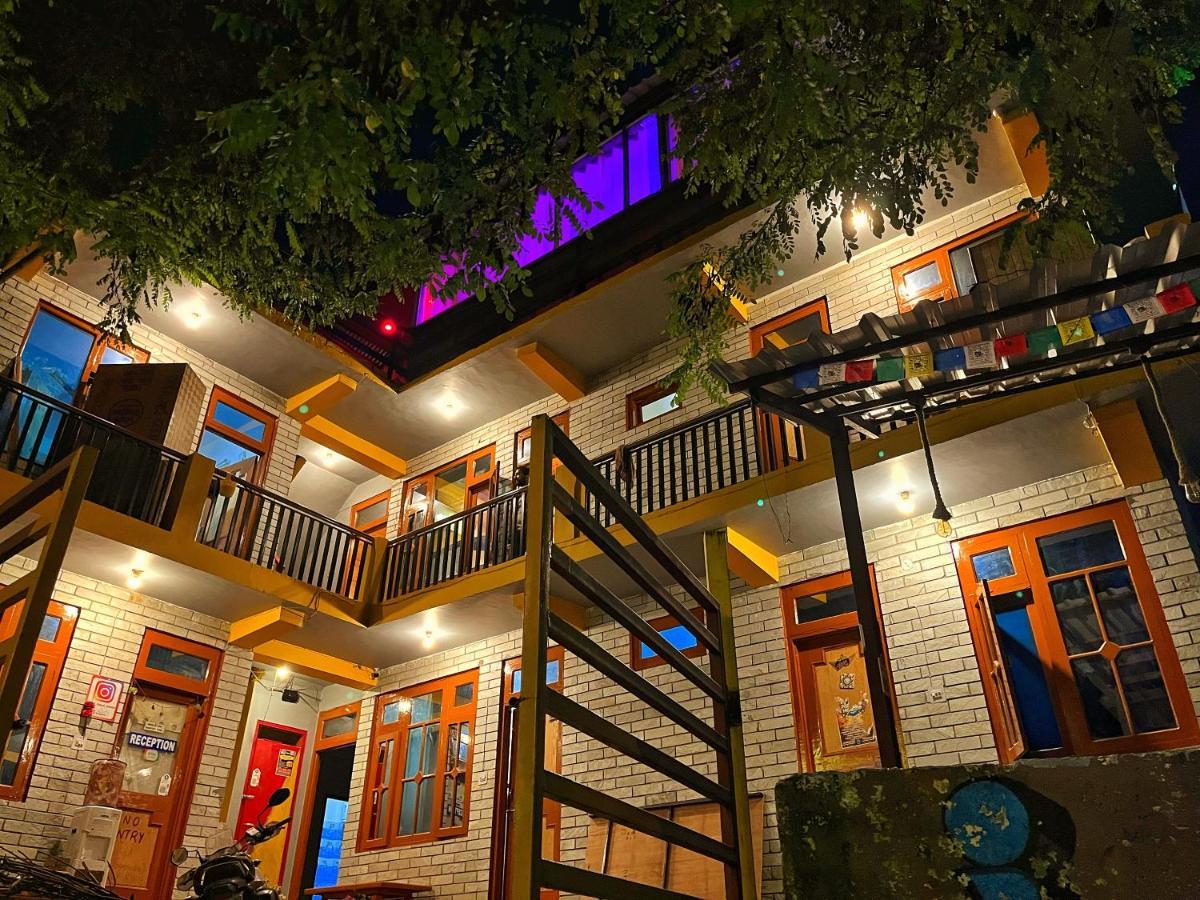 I Love Kasol Hostel&Rooftop Cafe Exterior foto